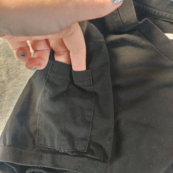 Helix by Benefit Womens Scrub Top Black Size M Stretch V Neck Workwear Pocket - Picture 6 of 11